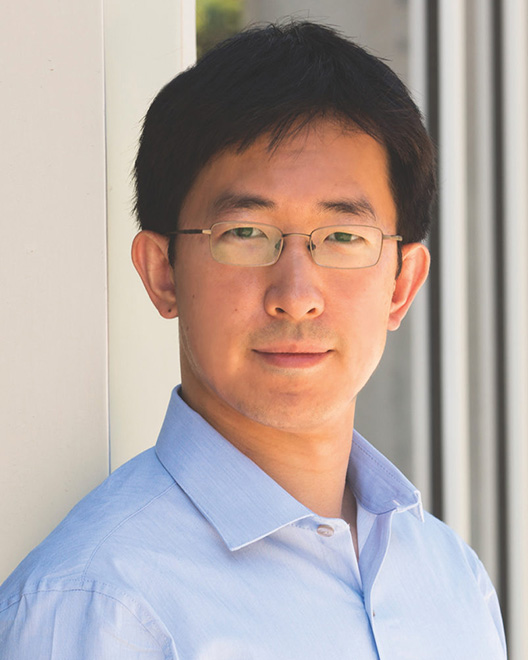 Headshot of professor Yu Xiang